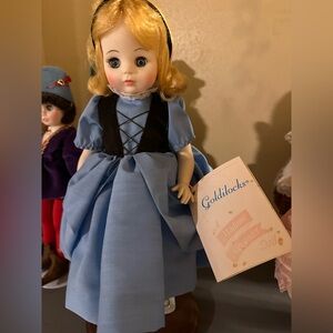 Madame Alexander porcelain doll- Goldilocks
